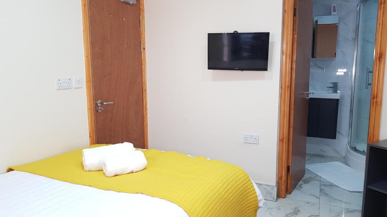 Double Ensuite Rooms Near City Centre 伯明翰 外观 照片