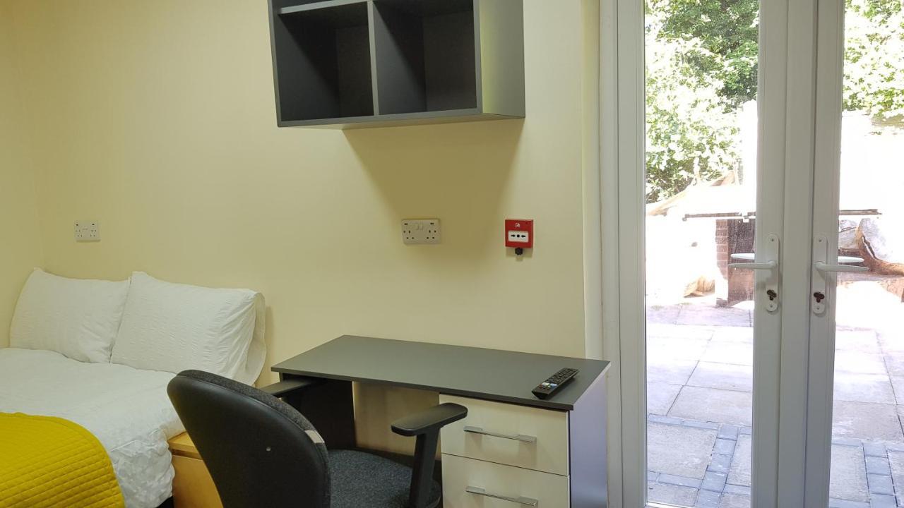 Double Ensuite Rooms Near City Centre 伯明翰 外观 照片