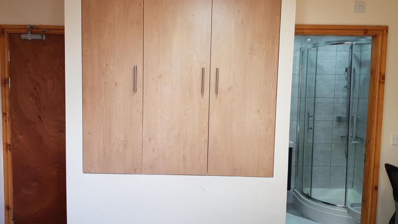 Double Ensuite Rooms Near City Centre 伯明翰 外观 照片